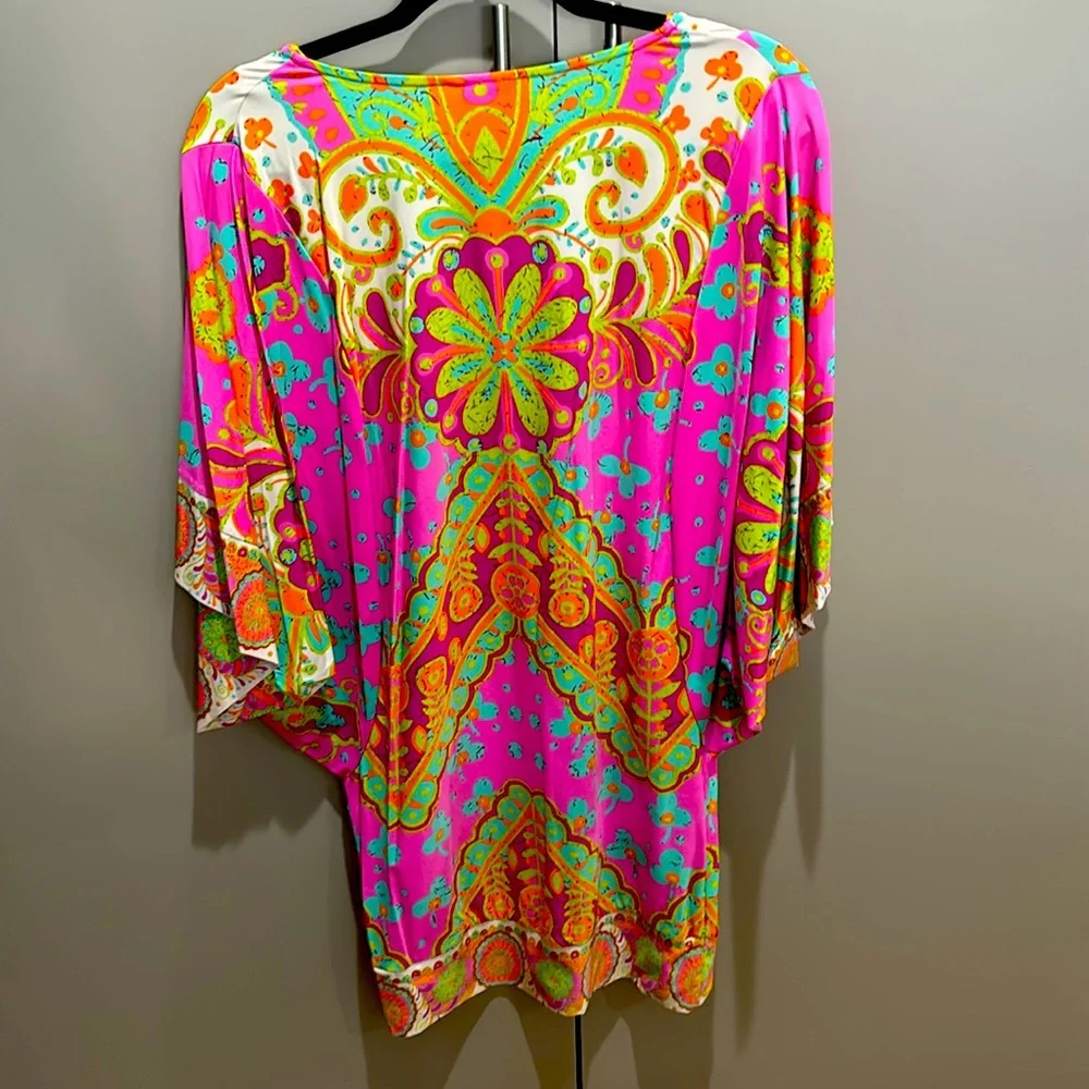Trina Turk dress size M. - Picture 2 of 4